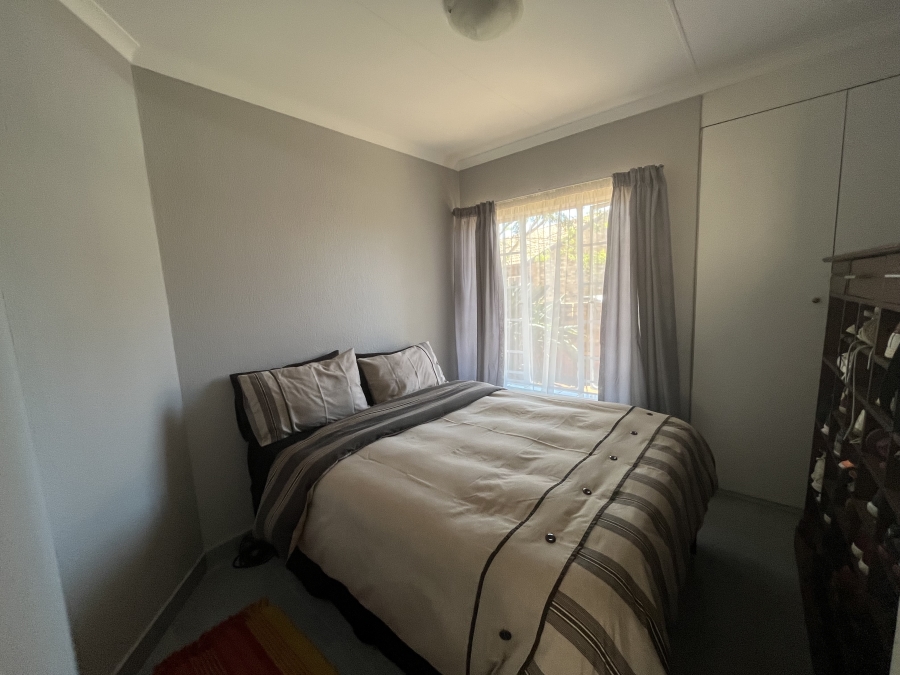 3 Bedroom Property for Sale in Safari Gardens North West